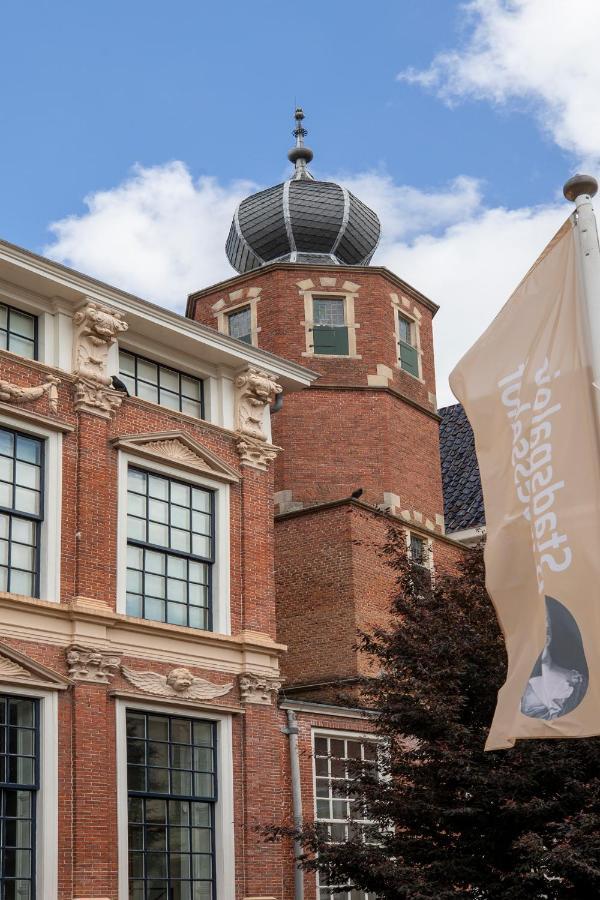Heritage 17th Century Monsieur Philippe Appartement Leeuwarden